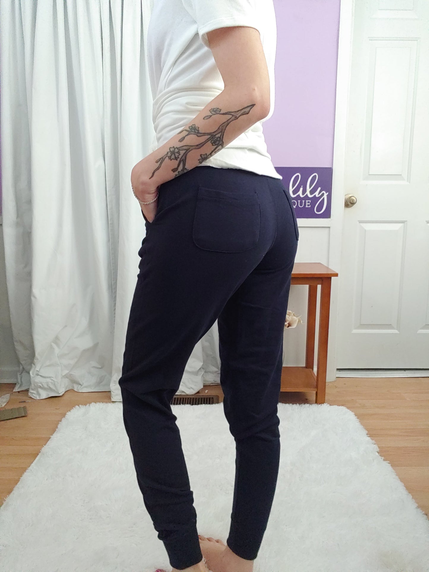 Just Right Joggers In Navy (S-XL)