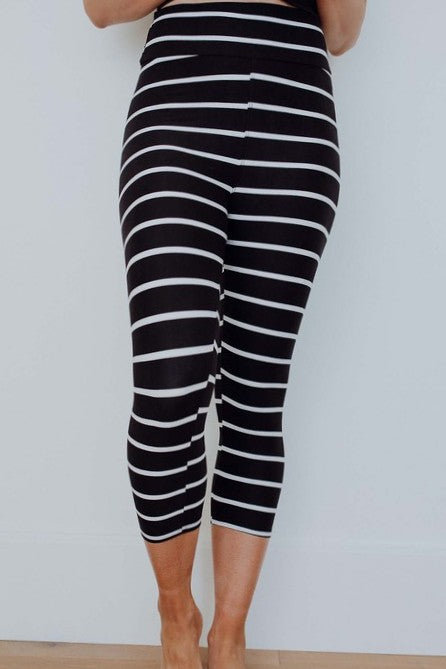 Simple Stripes CAPRI Yoga Leggings (Super Soft) S-XL