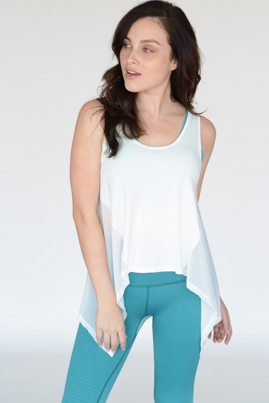 Airy Sports Tank In White